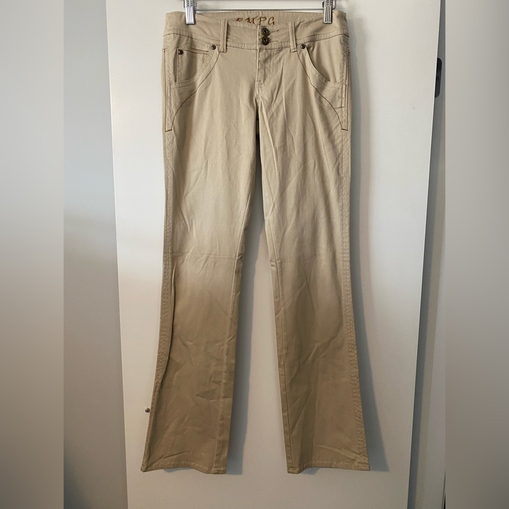 💥 SALE💥 BNWT Rampage jeans in beige - Picture 1 of 6